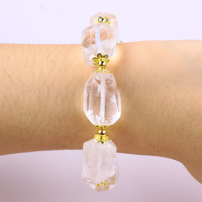 Bracelet en pierre précieuse fait à la main Charmes réglables Bracelet en quartz clair Pierre naturelle bijoux en perle Pour les fêtes