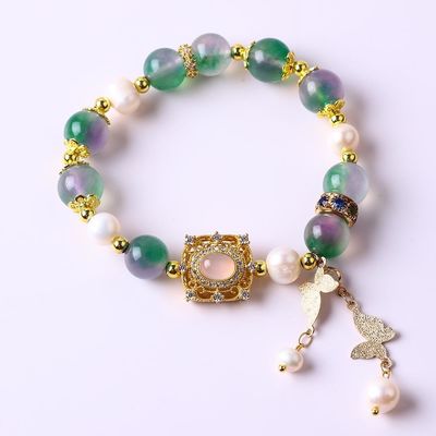 Des bracelets personnalisés en pierre de cristal de 10 mm avec une énergie curative.