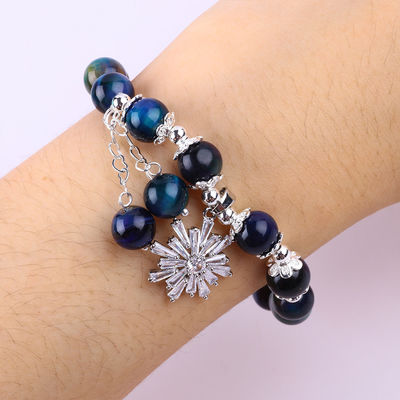 Jeu de crystal de pierre précieuse 8 mm arc-en-ciel œil de tigre avec flocon de neige charme bracelet pour cadeau