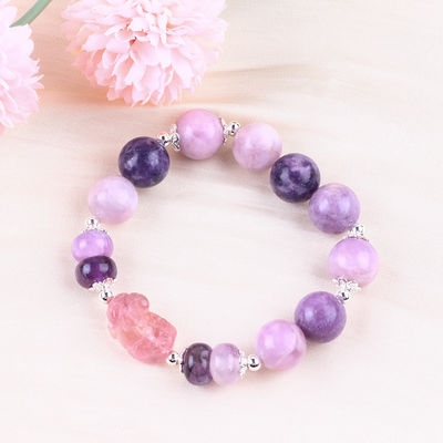 Le bracelet de 14 mm violet porte la fortune