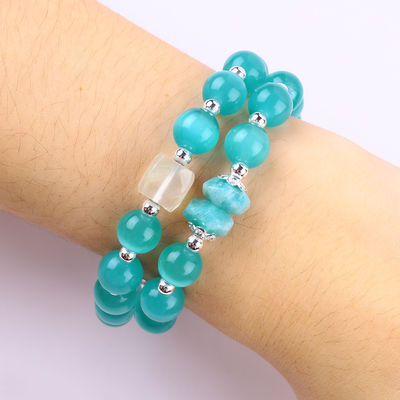 Bracelet à perles en pierre précieuse fait à la main Bracelet à yeux de chat en pierre verte Bracelet à charmes de roche réglable Bracelet pour les fêtes