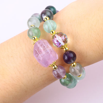 Bracelet à perles en pierre précieuse fait à la main Bracelet en pierre fluorite de couleur naturelle Bracelet à charmes réglables Bracelet pour la fête quotidienne