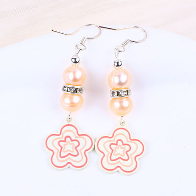 8 mm Perles Rose Perles d'eau douce Dangle Crochet Boucles d'oreilles Fleur Charme