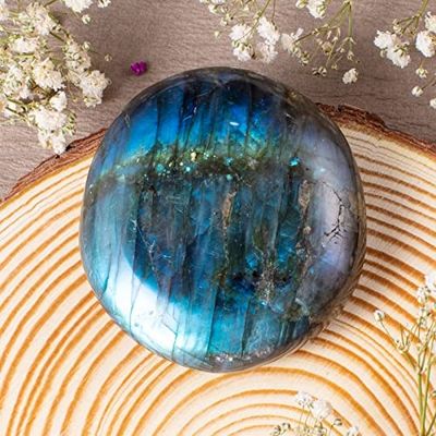 La pierre de palme de labradorite naturelle guérissante Poche polie pierres de roche de labradorite irrégulière pierre d'inquiétude soulagement de l'anxiété