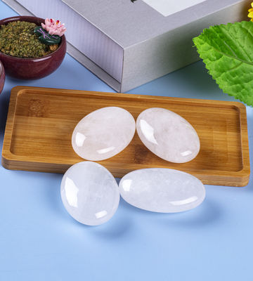 Pierre de palme de quartz clair naturel Unisexe Ovale Pierre de quartz clair Pour le Reiki L'énergie du chakra Méditation Libération de l' anxiété