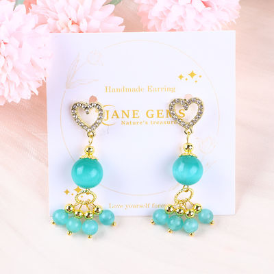 Pièce de pierre précieuse à l'œil de chat verte de 6 mm 12 mm faite à la main avec boucle de cœur