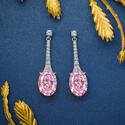 Des boucles d'oreilles ovales longues en argent sterling 925