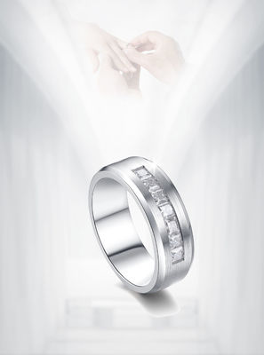18 carats d'or Moissanite Diamant bague de fiançailles Couleur personnalisée