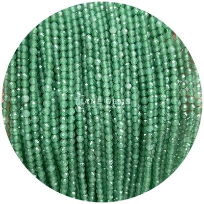 Perles de pierres précieuses cristallines naturelles en forme ronde à facettes petites et lâches