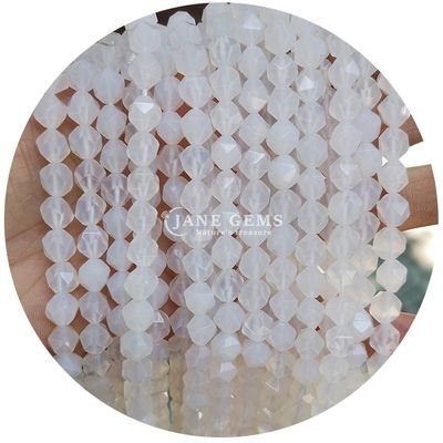 Perles en pierre précieuse à facettes authentiques à haute durabilité pour la fabrication de bijoux