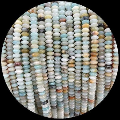 L' Amazonite est une pierre précieuse de forme naturelle de cristal OVNI.