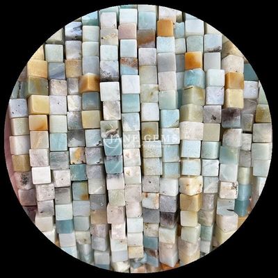 Jade naturel du sud Amazone forme carrée de perles de pierre précieuse pour le bricolage bijoux et énergie de guérison