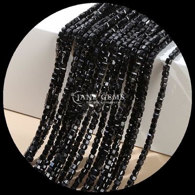 Pierre précieux de coupe carrée naturelle polissée Perles d'argent Obsidian pierre solaire pour la fabrication de bijoux