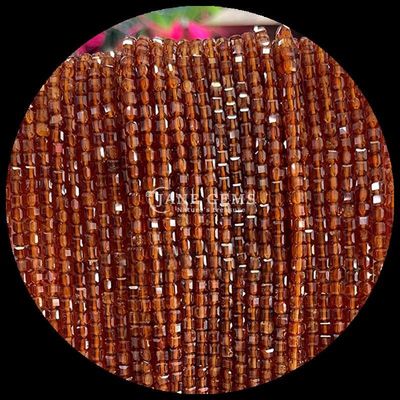 Des perles de pierre précieuse couleur mini-cube rose opal et feuilles d' agat vert pour les bijoux bricolage