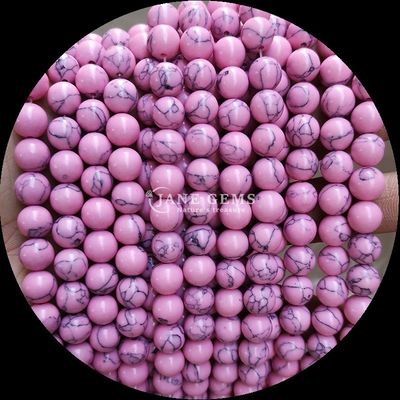 Des perles de pierres précieuses naturelles de différentes couleurs, bijoux bricolage Perles de turquoise