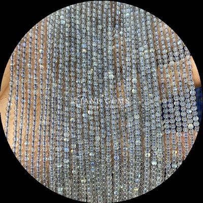 Les perles de pierre précieuse naturelle sont la solution parfaite pour la fabrication de bijoux bricolage